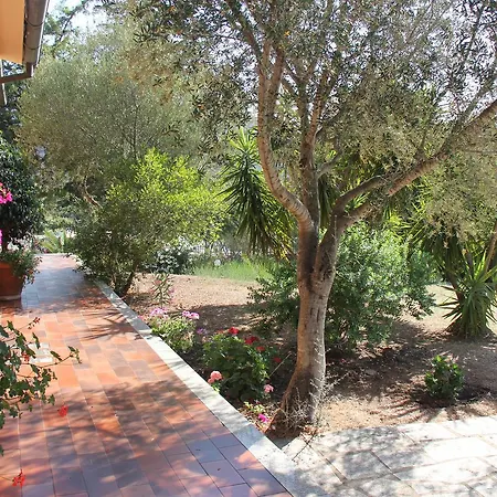 A Domo Bed and breakfast *