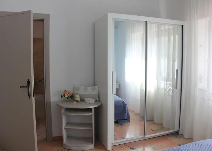 A Domo לינה וארוחת בוקר אולביה